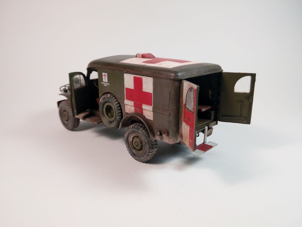 WC54 ambulance