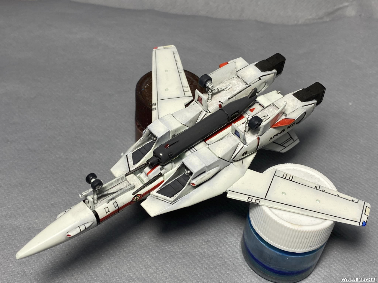 [Arii] 1/100 Macross VF-1J 1664730728