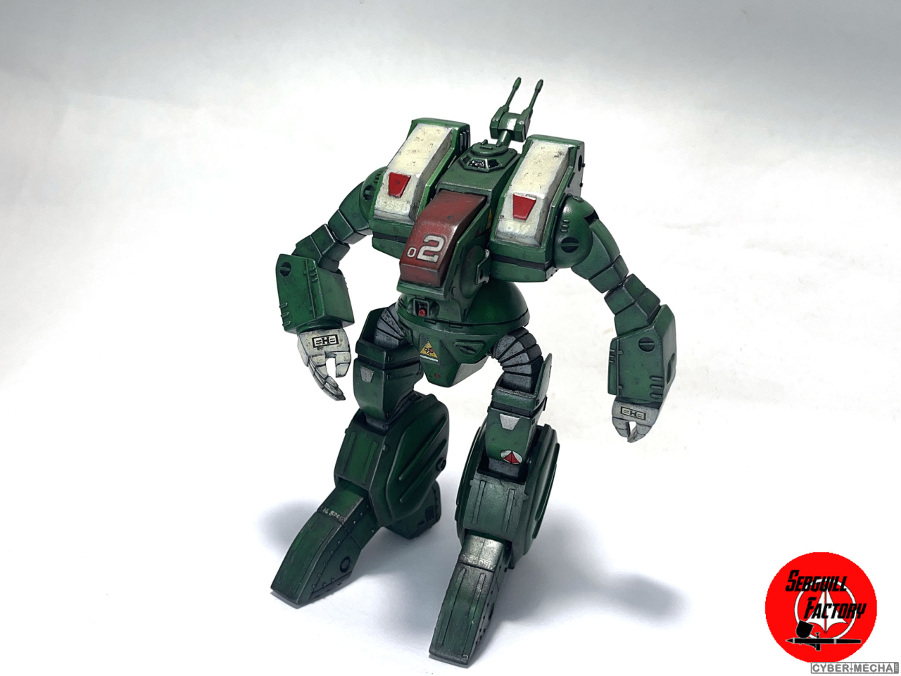 Macross : Destroid Spartan  [Arii] 1/100 1696841631