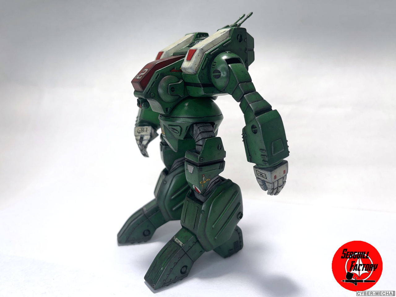 Macross : Destroid Spartan  [Arii] 1/100 1696841634