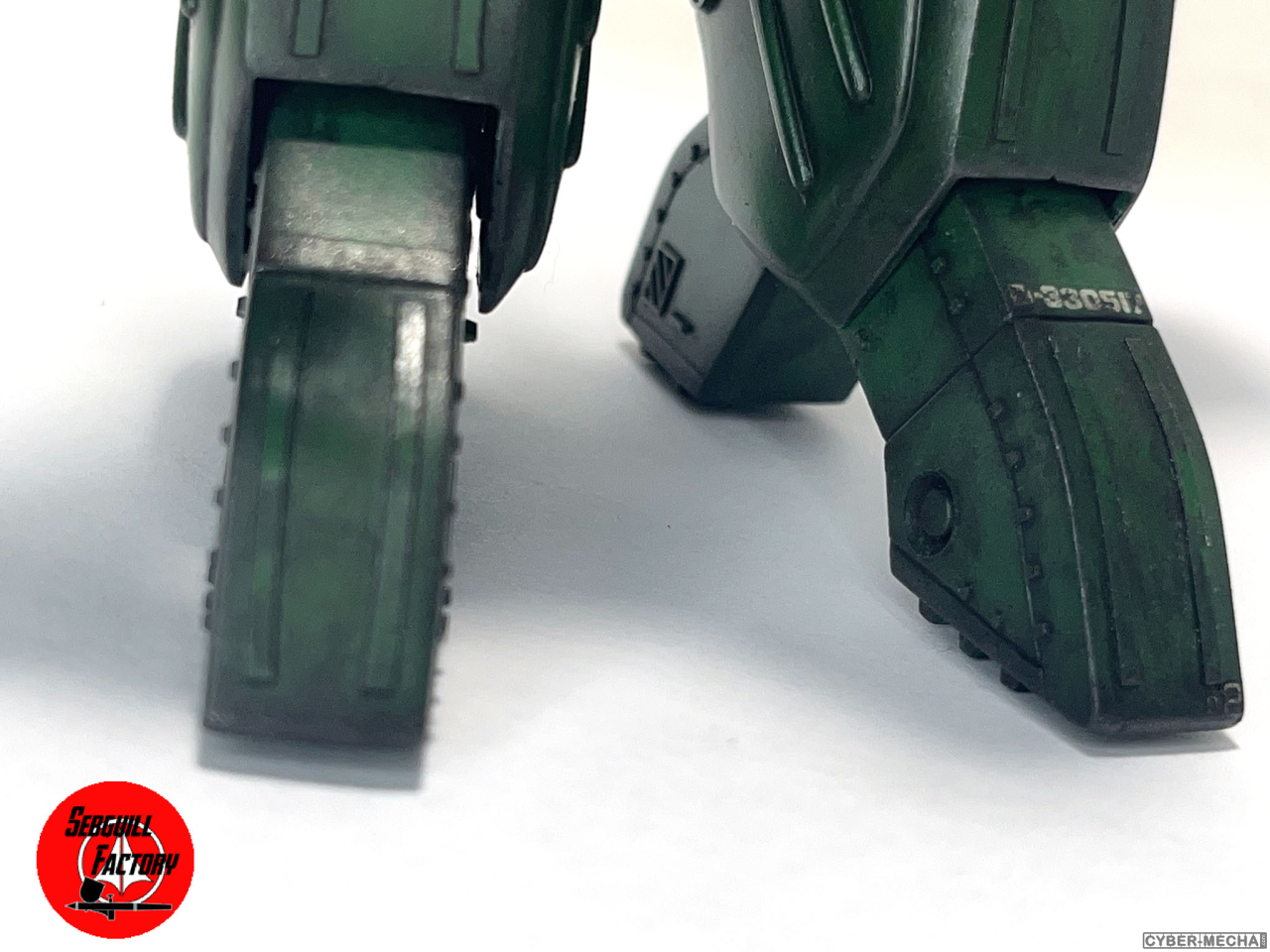 Macross : Destroid Spartan  [Arii] 1/100 1696841835