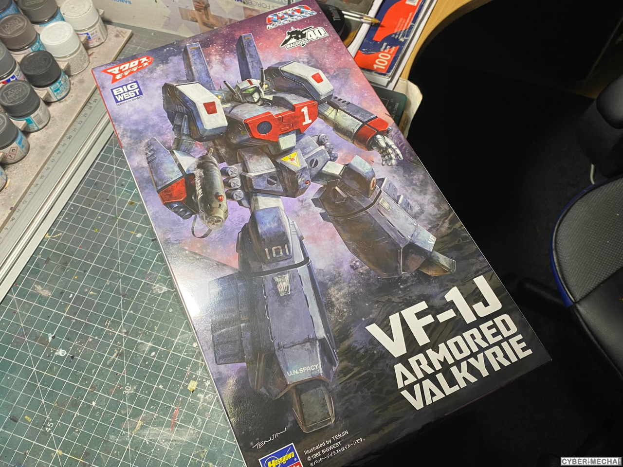 [Hasegawa] 1/72 - VF-1j Armored valkyrie  1705158057