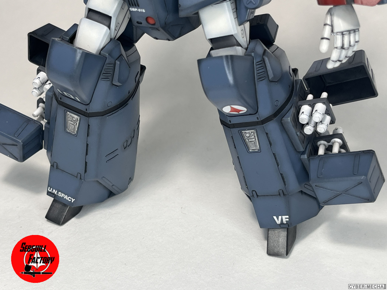 [Hasegawa] VF-1j Armored valkyrie  1/72 1710354797